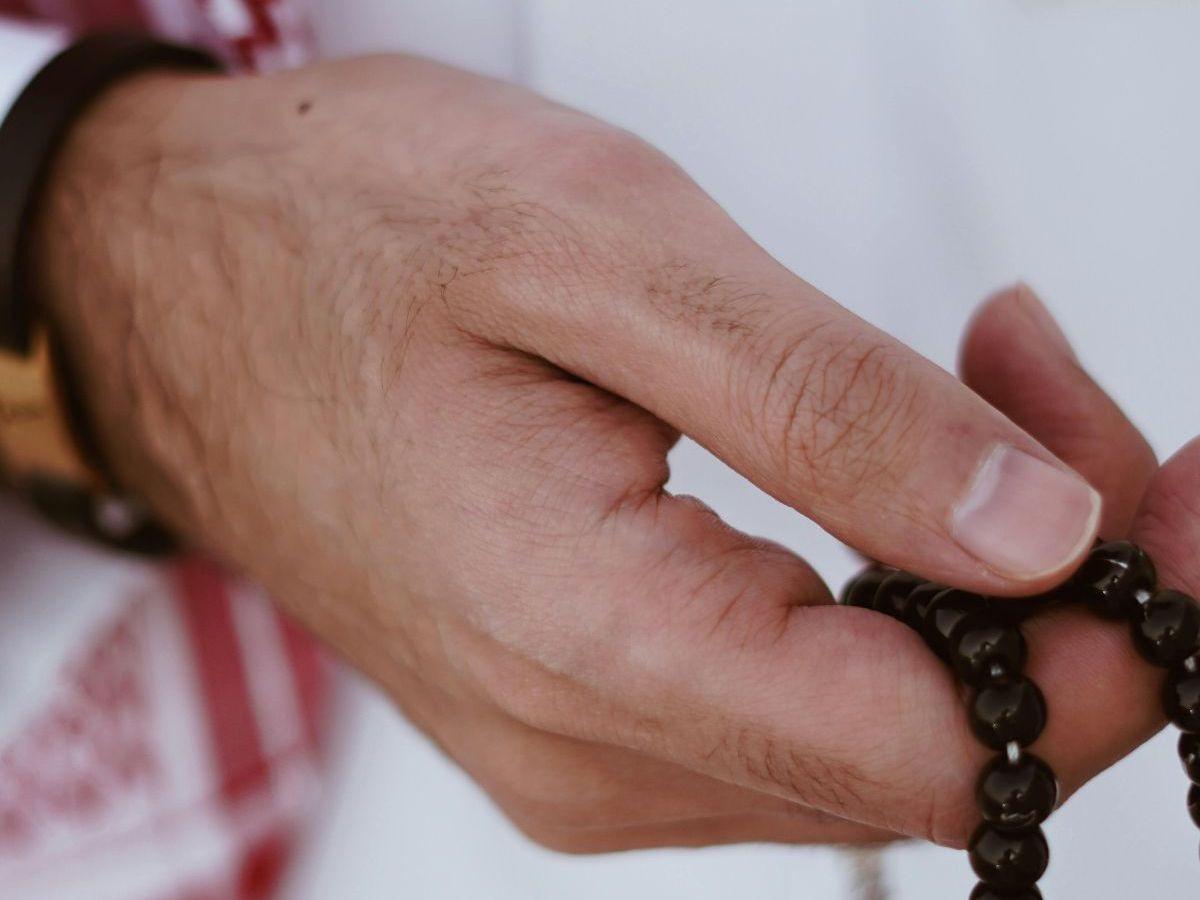 Keutamaan Membaca Sholawat Adrikni