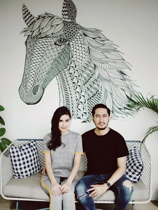 Pernikahan Syahnaz dan Jeje akan digelar pada 21 April mendatang. Berbagai persiapan telah dilakukan jelang hari bahagianya. (Instagram/syahnazs)