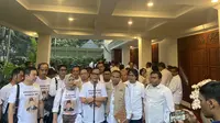 Ketua Umum Jokowi Mania (Joman) Emmanuel Ebenezer, menyampaikan dukungan kelompoknya terhadap Prabowo Subianto untuk maju sebagai calon presiden 2023. (Dok. Liputan6.com/Muhammad Radityo Priyasmoro)