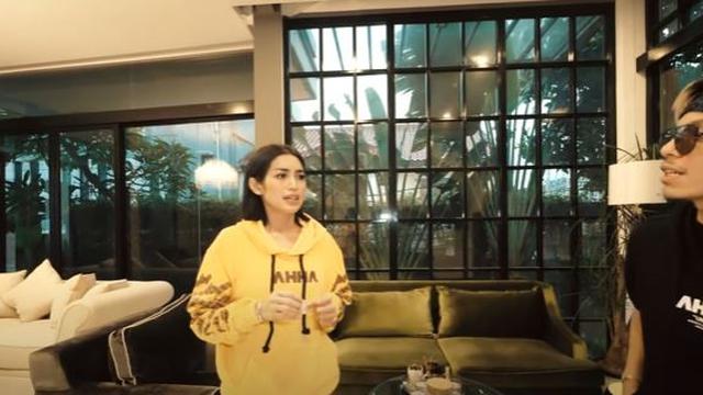 Ditipu Nyaris Rp 10 Miliar, Ini 6 Potret Rumah Jessica Iskandar yang Segera Dijual