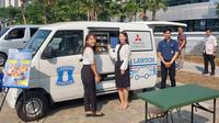 PT Lancar Wiguna Sejahtera (Lawson Indonesia) bekerja sama dengan Mitsubishi Corporation (MC) meluncurkan Mobil Lawson, kendaraan roda empat bertenaga listrik.