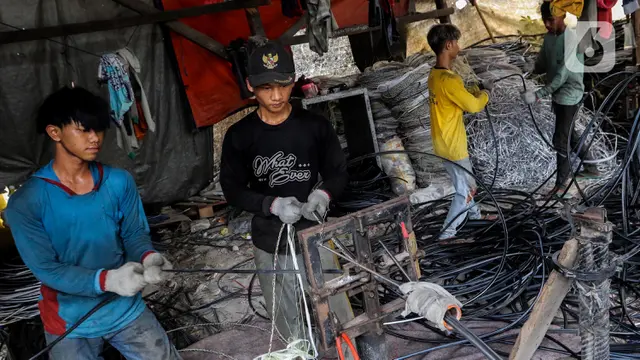Daur Ulang Limbah Kabel Serat Optik