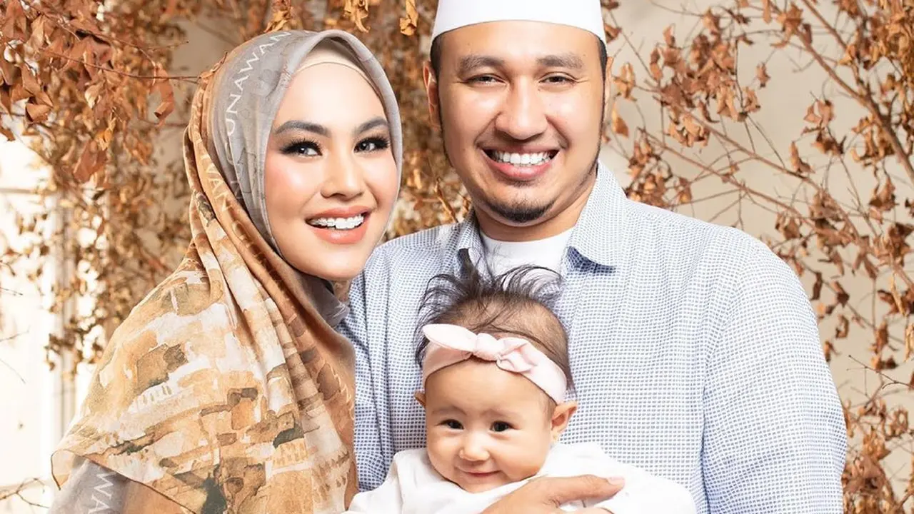 [Fimela] Keluarga Kartika Putri