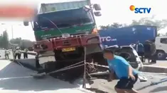 Dibutuhkan sekitar 2 jam untuk memotong bagian interior mobil. Akibat kecelakaan ini, kemacetan panjang sempat terjadi di jalur Pantura. 