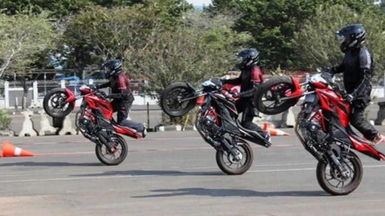All New Honda CB150R akhirnya taklukkan penjualan New Vixion Advance