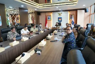 Mendagri selaku Kasatgas PRR Pascabencana Sumatera Tito Karnavian menegaskan penambahan dana TKD kepada daerah terdampak untuk mempercepat pemulihan. (Foto: Istimewa)