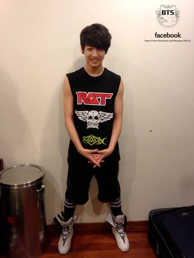 Jungkook BTS. (Facebook terverifikasi BTS (방탄소년단))