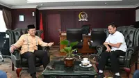 Wakil Ketua MPR RI Dr. H. M. Hidayat Nur Wahid saat menerima kunjungan delegasi Gerakan Pemuda (Gema) Keadilan Provinsi DKI Jakarta.