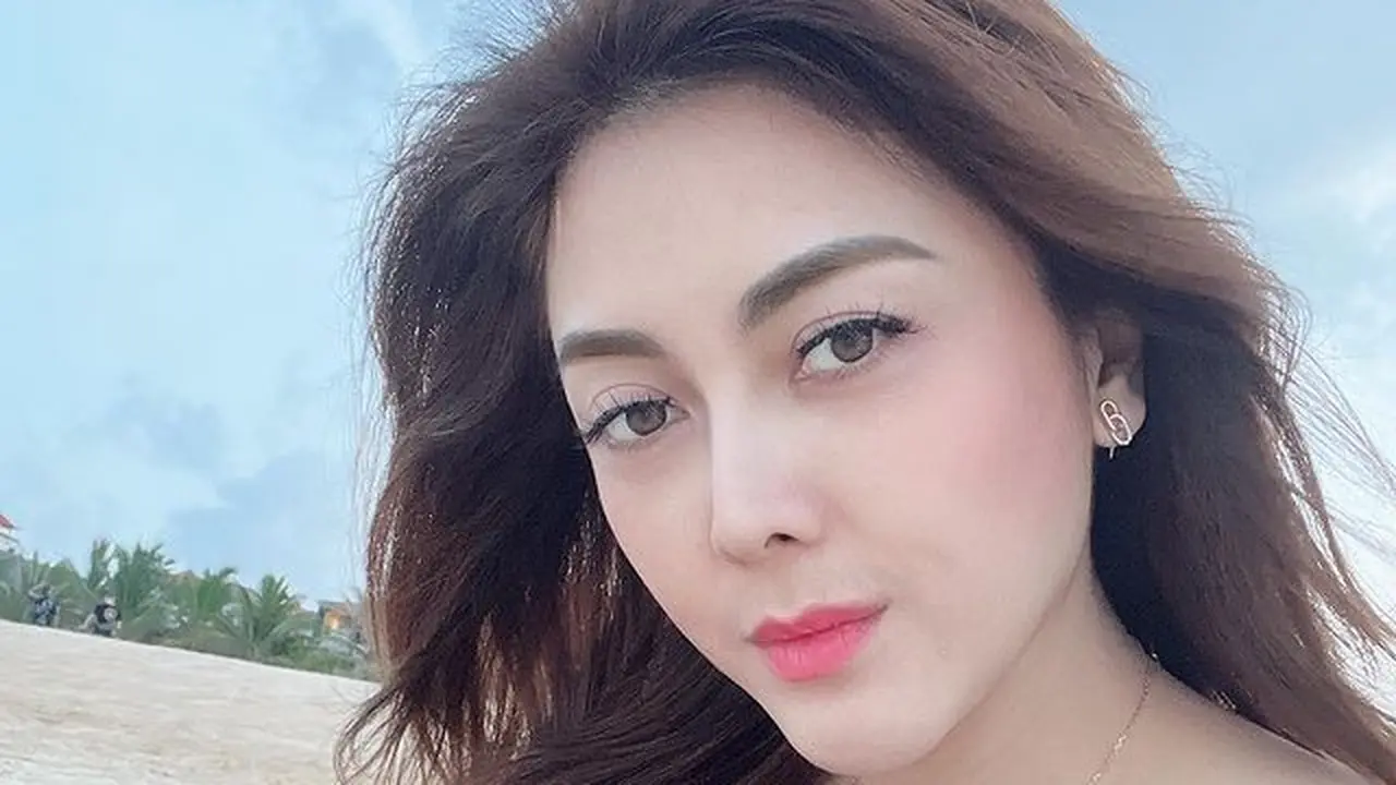 Dhena Devanka