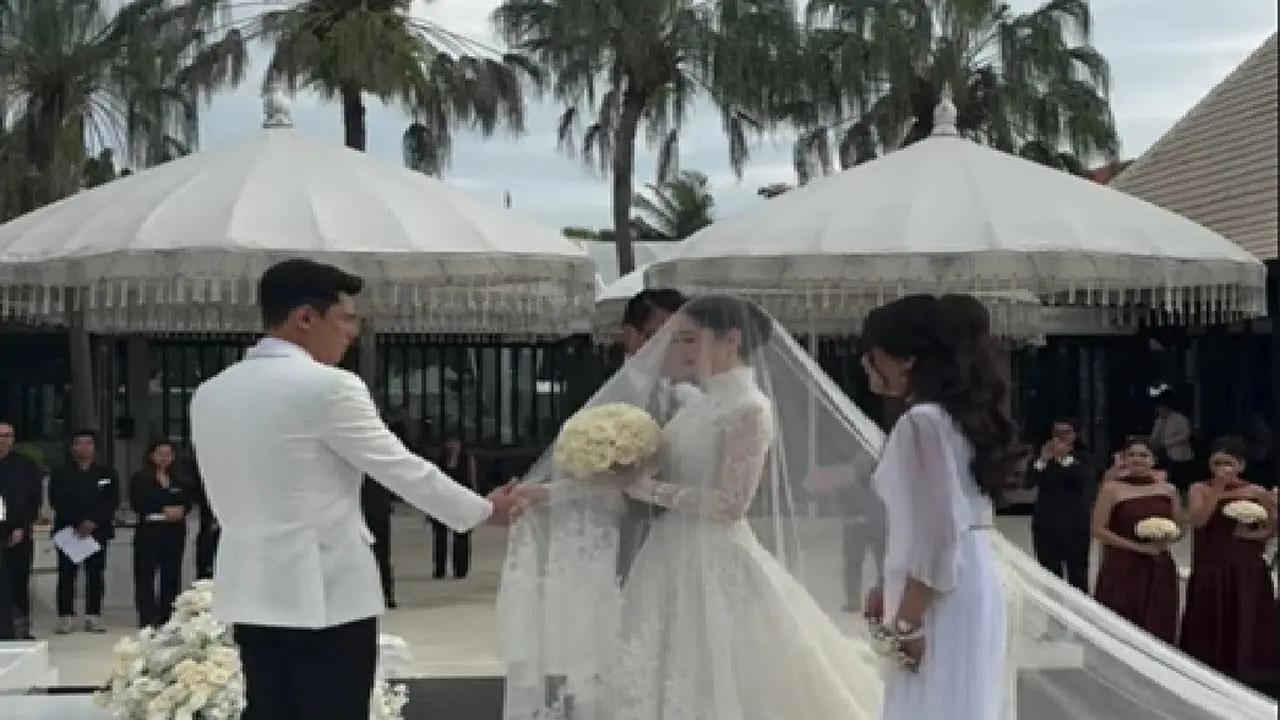 Ranty Maria dan Rayn Wijaya Menikah di Bali, Tunggu 2 Tahun untuk Dapat Tanggal Cantik