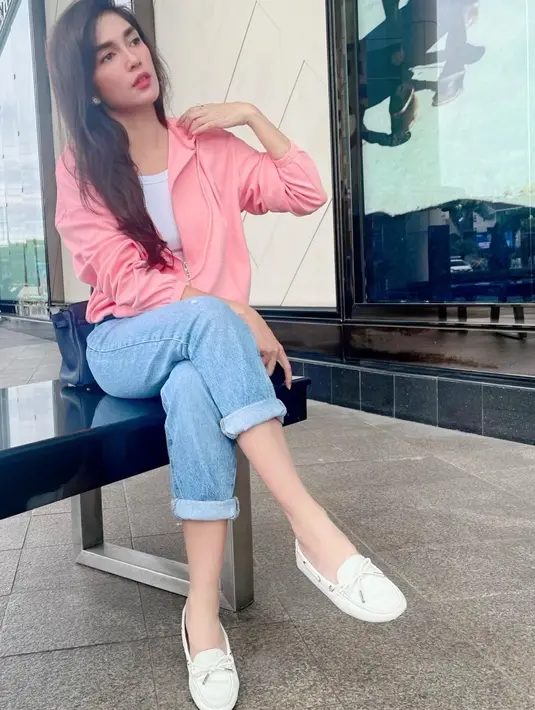 [Instagram/ussypratama]