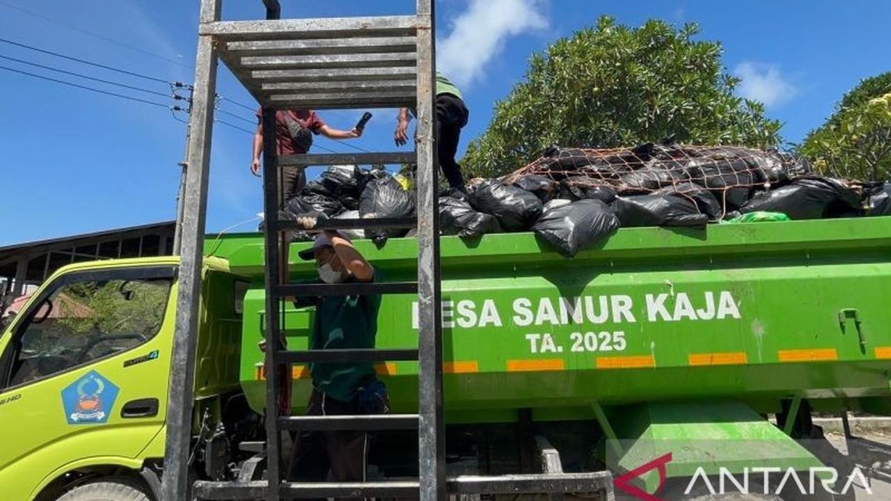 DKLH Bali Bantah Isu Truk Pemda Buang Sampah Tanpa Pilah ke TPA Suwung