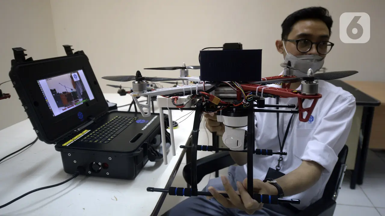FOTO: LIPI Pamerkan Drone Pendeteksi Kerumunan Masa Saat Pilkada
