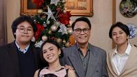 6 Potret Yuni Shara Rayakan Natal 2025 Bareng Henry Siahaan, Silaturahmi Hangat dengan Mantan Suami
