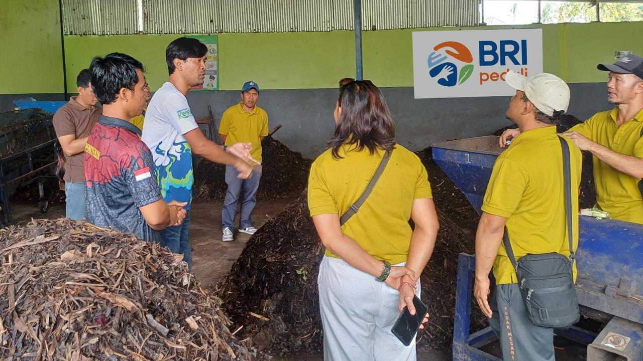 Atasi Sampah di Bali, BRI Peduli Beri Pelatihan Diversifikasi dan Penguatan Mutu Produk Pupuk Kompos