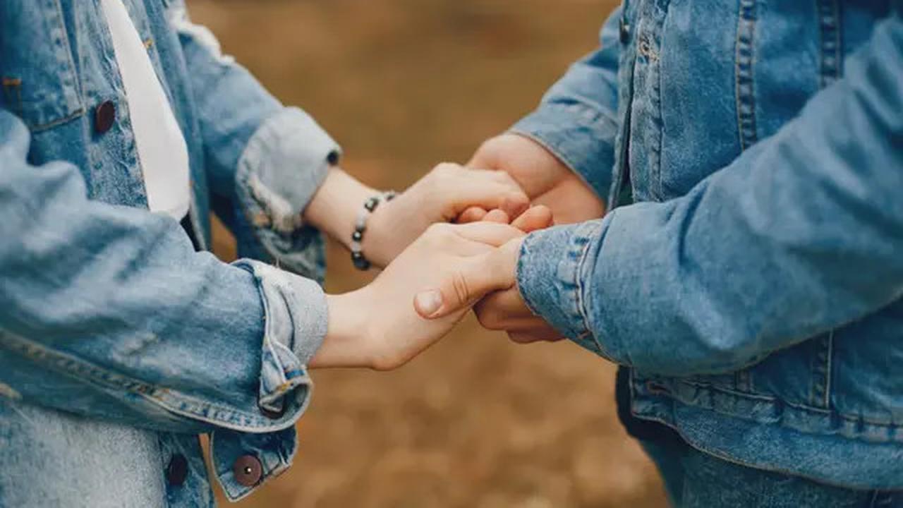 4 Zodiak Ini Ditakdirkan Menemukan Tambatan Hati di Januari 2025