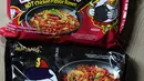 Ketiga produk tersebut adalah, Buldak 3x Spicy & Hot Chicken, 2x Spicy & Hot Chicken, dan Hot Chicken Stew, ditarik dari penjualan di Denmark. (AP Photo)
