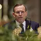 Kamis (7/8/14), PM Australia Tony Abbott saat memberikan sambutan di acara hari berkabung nasional untuk mengenang korban tewas MH17 di Ukraina. (REUTERS/Mark Dadswell)