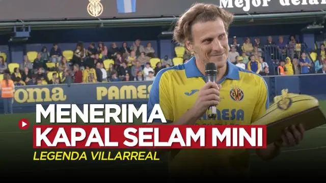 Berita video sejumlah legenda Villarreal menerima "kapal selam mini", termasuk Diego Forlan pada Sabtu (25/3/2023).