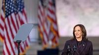 Dalam pidatonya, Kamala Harris mengakui kemenangan pesaingnya dari Partai Republik, Donald Trump. (SAUL LOEB/AFP)
