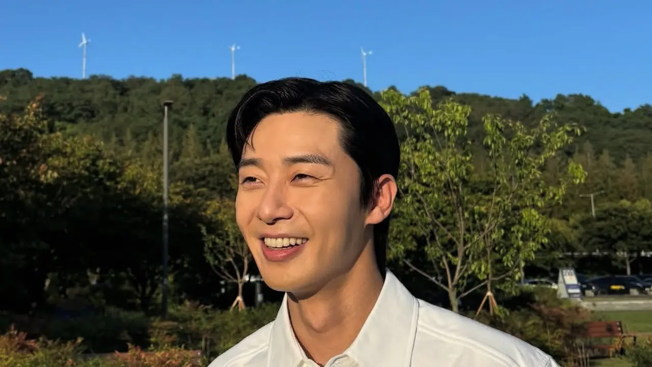 Park Seo Joon di Bali