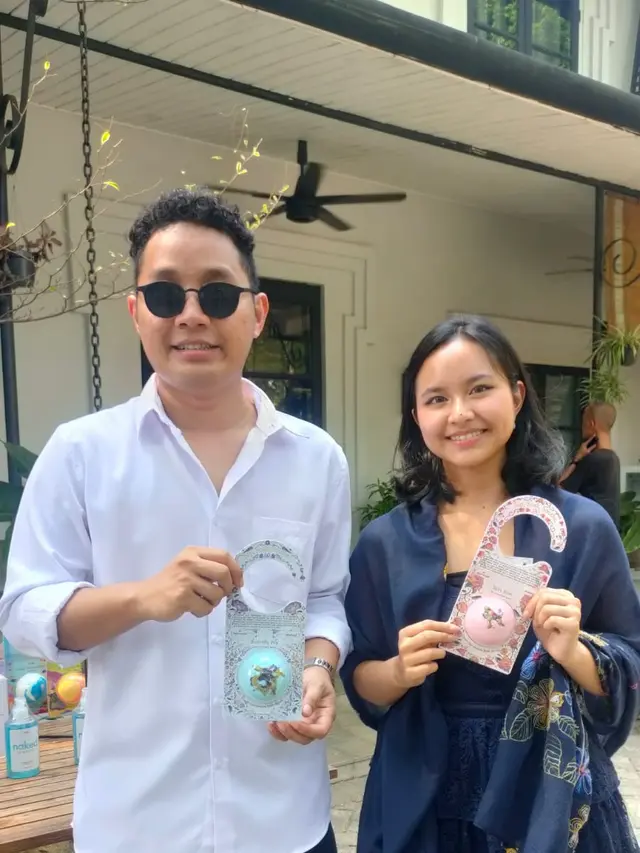 Esterakyat x Maiimi luncurkan tiga varian bathbomb dari bahan teh premium Indonesia
