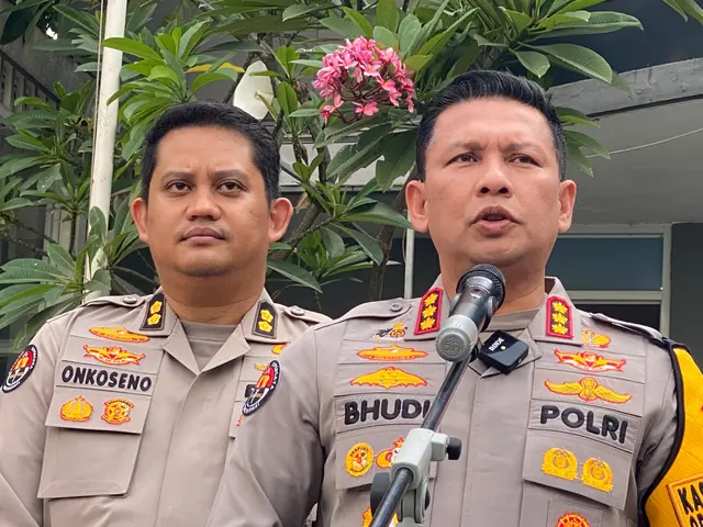 Personel Siaga Sejak 05.00 WIB