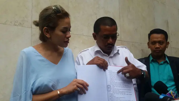 [Bintang] Nikita Mirzani