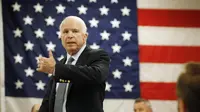 John McCain (AP PHOTO)
