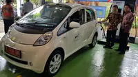 Mitsubishi ambil bagian dalam proses transisi menuju era mobil listrik. (Herdi/Liputan6.com)