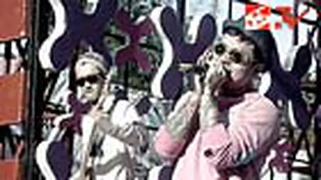 Saint Loco - Tentang Kita