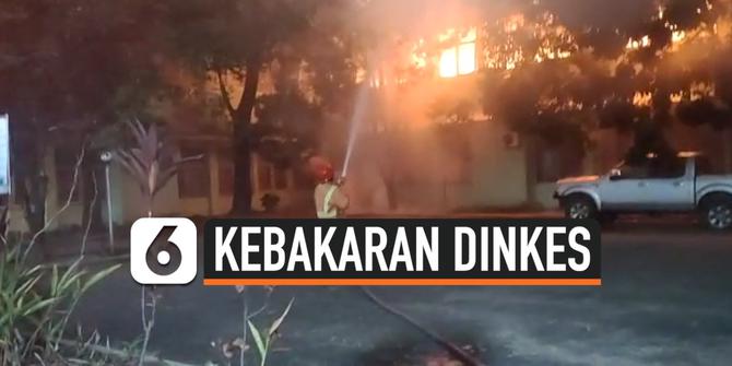 VIDEO: Detik-Detik Kebakaran Kantor Dinkes Sulsel