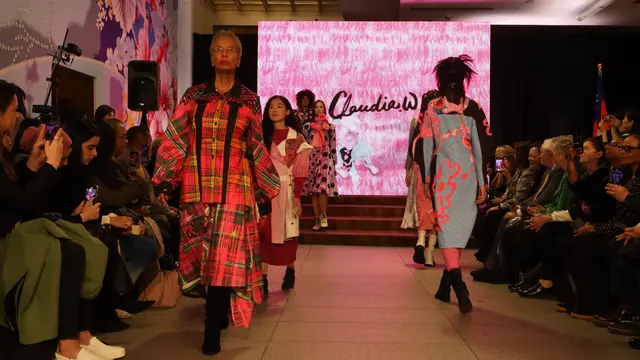 Peragaan busana hasil karya Claudia Wang, desainer muda asal Taiwan di acara Taiwan Night.