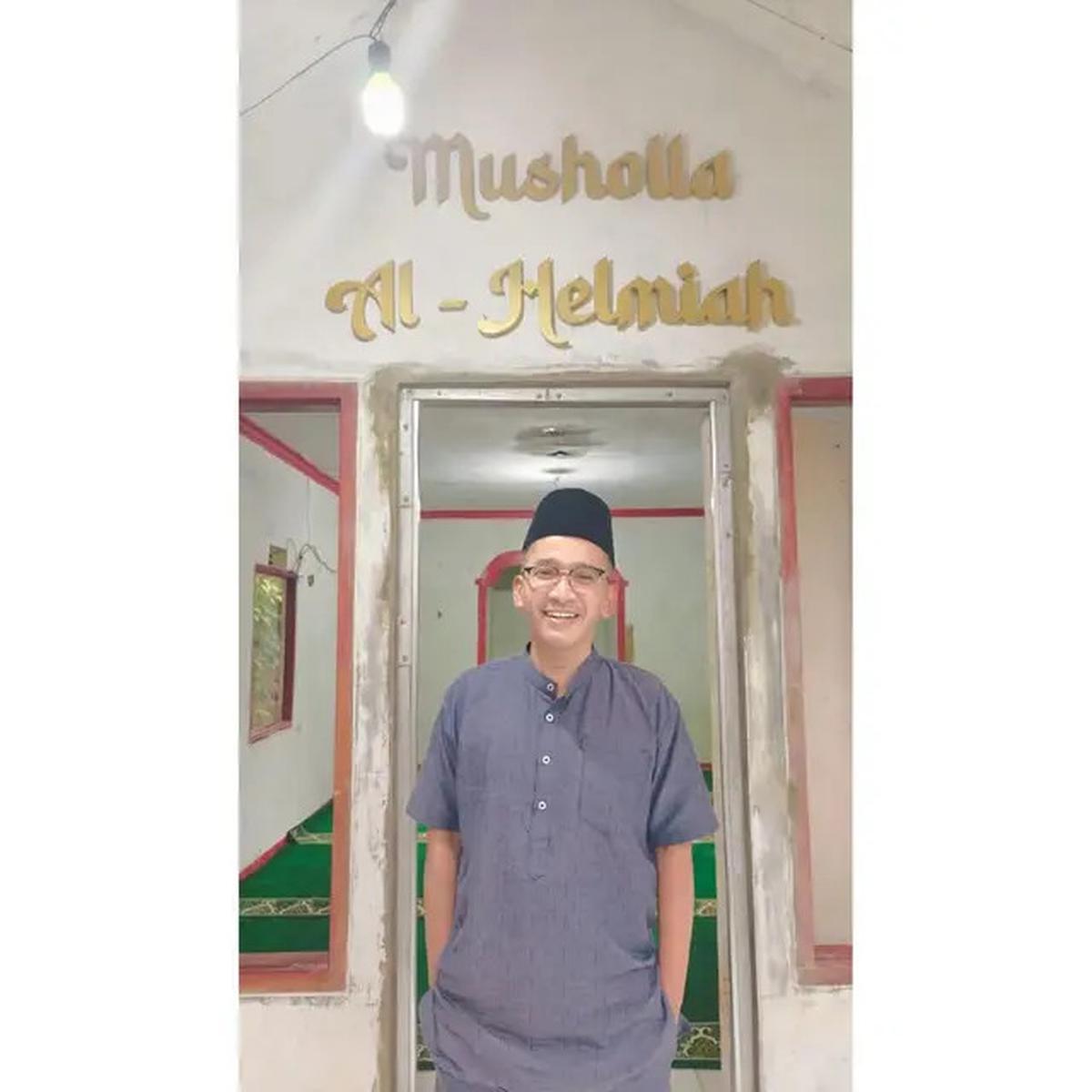 7 Model Baju Koko Pilihan Ruben Onsu, Tampil Kalem dan Elegan Bisa Jadi Inspirasi