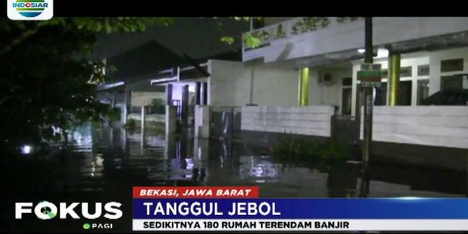 Banjir Akibat Tanggul Jebol Rendam 180 Rumah di Bekasi