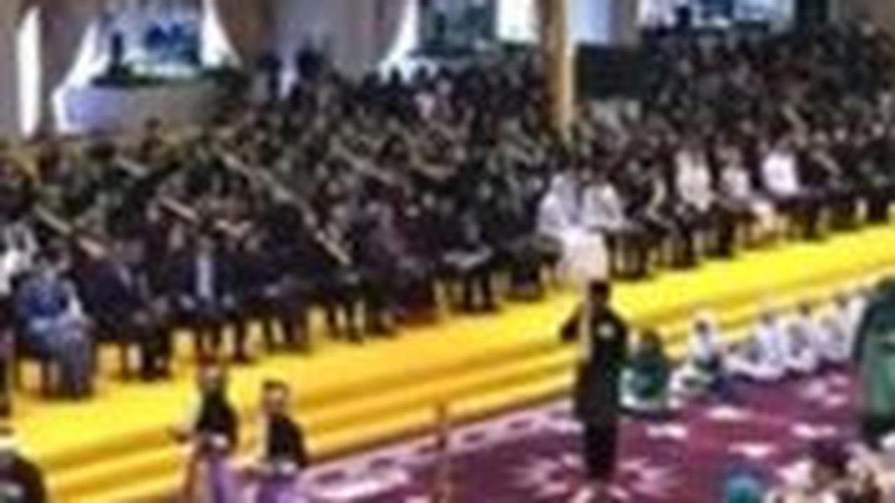 Suasana Royal Wedding