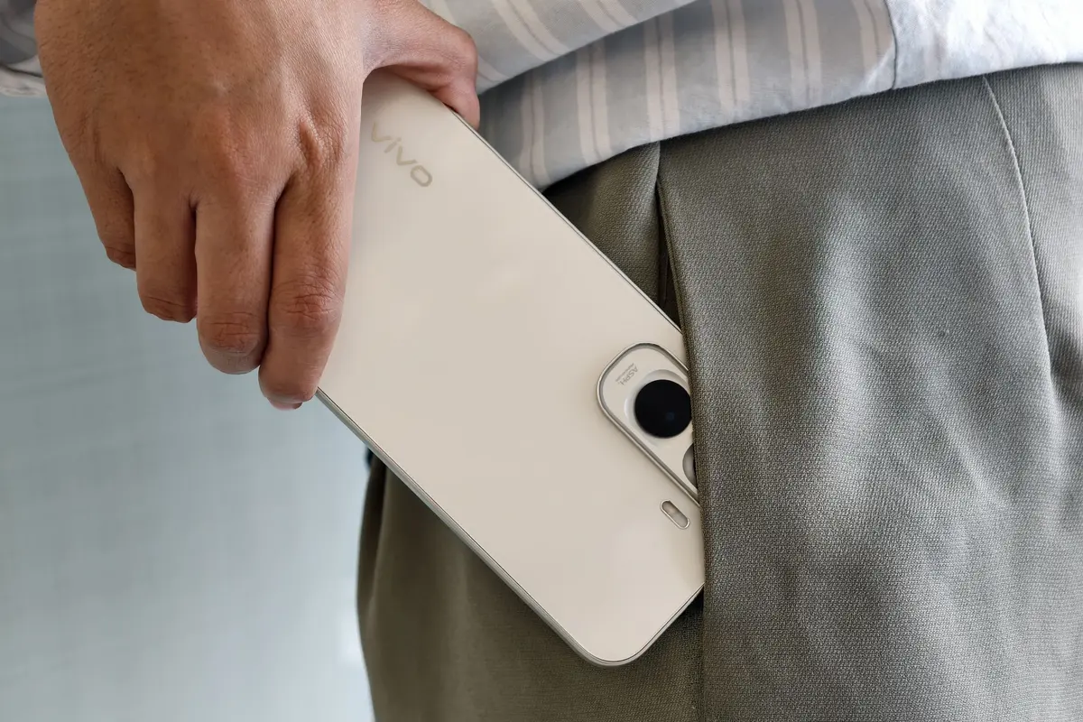 Vivo Y500