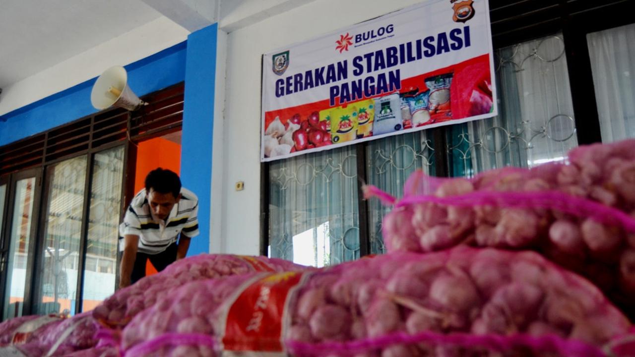 Harga Bawang Putih Melambung Bulog Bengkulu Tekan Lewat RPK