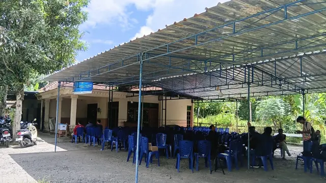 Kondisi rumah duka Praka Farizal di Kulon Progo. (Liputan6.com/Kukuh Setyono)