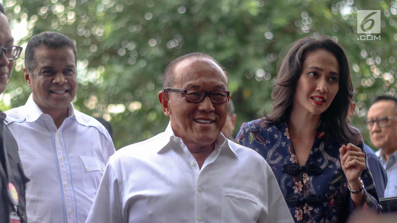 Terkait Kasus Setnov, KPK Periksa Aburizal Bakrie