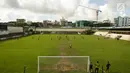 Suasana latihan Timnas Indonesia U-19 di Stadion Padonmar, Yangon, Jumat (9/9). Jelang hadapi Vietnam, Timnas U-19 terus digenjot dalam transisi pemain dan tembakan jarak jauh. (Liputan6.com/Yoppy Renato)