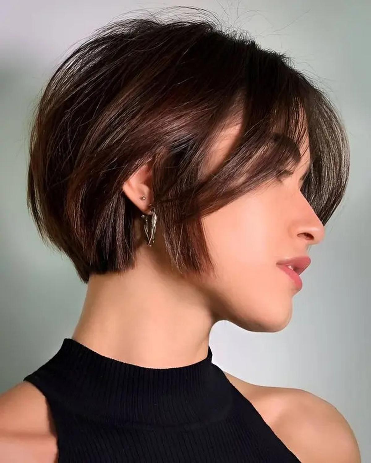 Model Rambut Pendek untuk Wajah Bulat agar Tampil Lebih Tirus