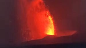 Cerita Pemancing Panik Lihat Anak Krakatau Erupsi Tengah Malam
