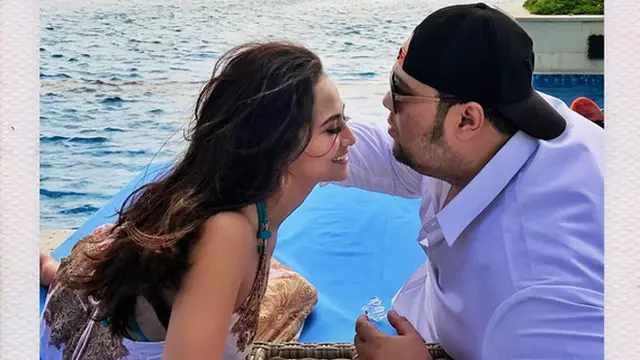 [Bintang] Vanessa Angel dan Didi Mahardika