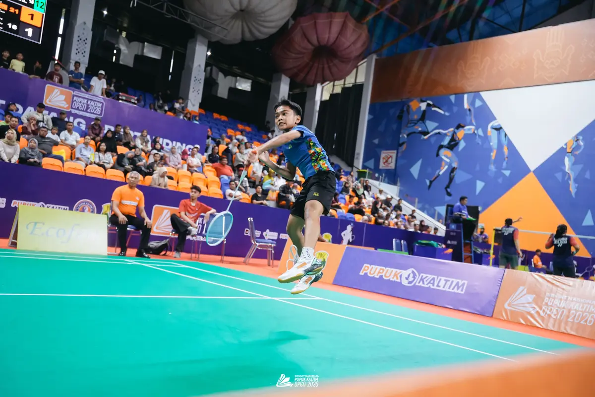 Atlet muda bulu tangkis Indonesia beraksi di Sirnas C Open 2026