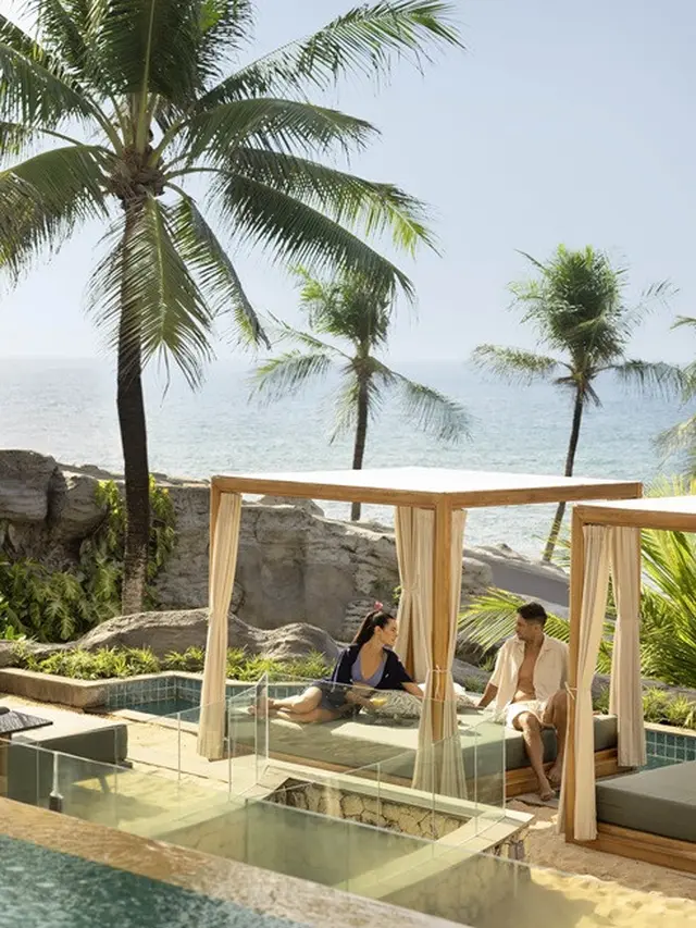 Elara Seaside Lounge and Bar