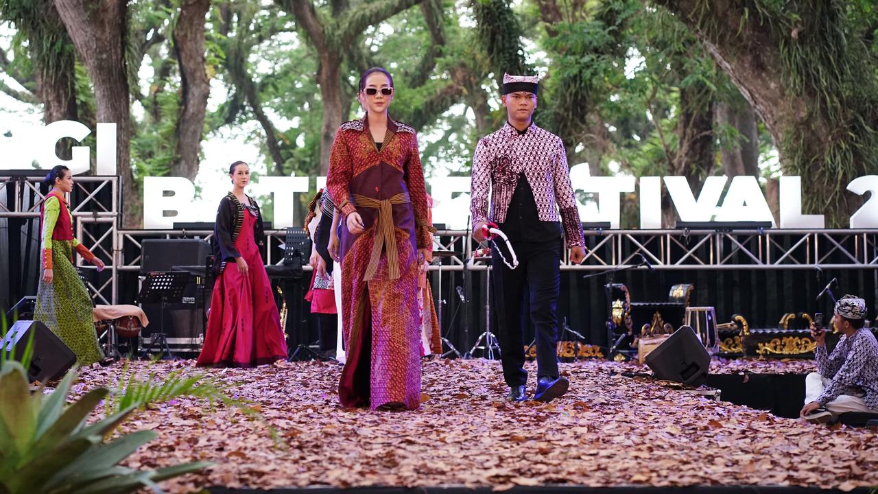 Banyuwangi Batik Festival Ungkap Potensi Tak Terbatas Batik Banyuwangi