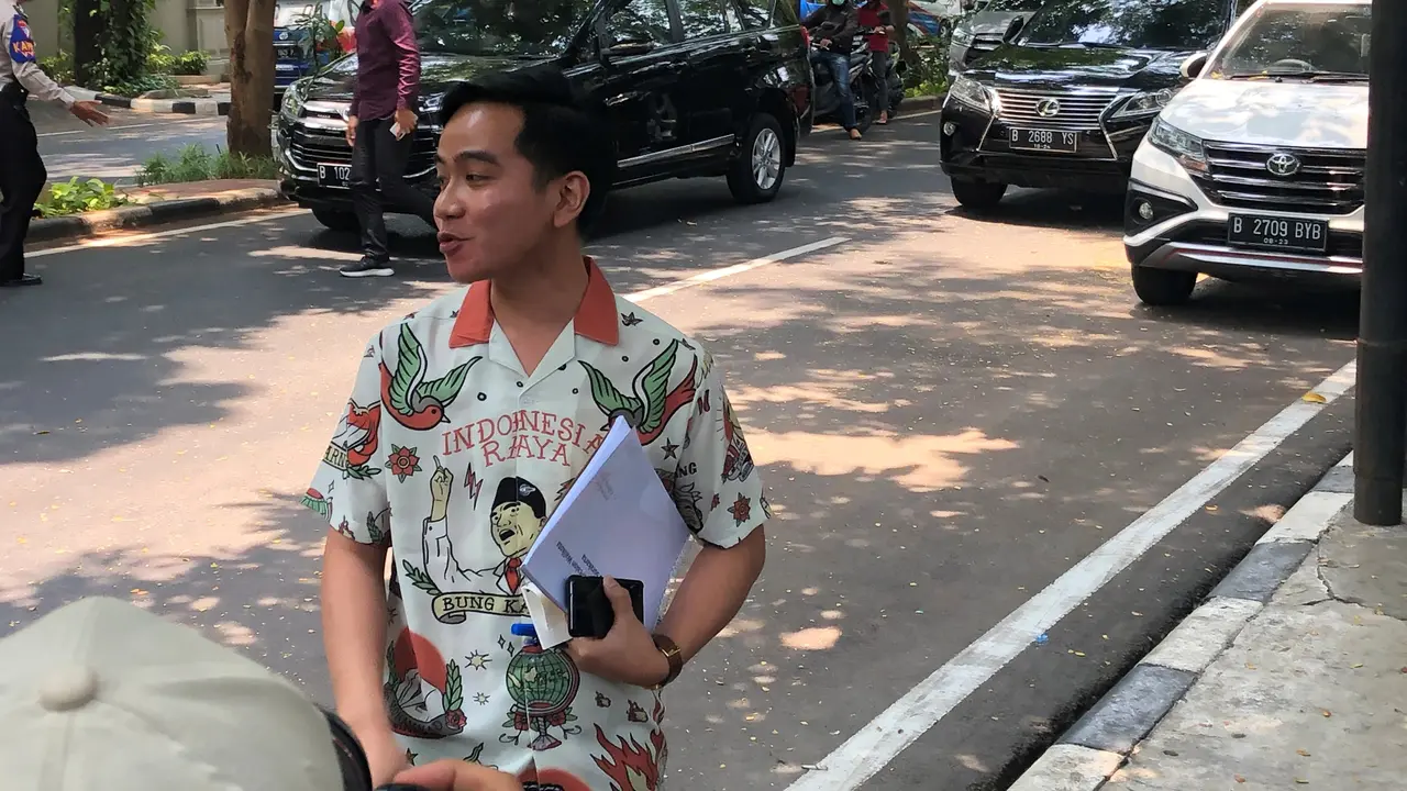 Putra Jokowi, Gibran Rakabuming Raka saat tiba di rumah Megawati Soekarnoputri, Kamis (24/10/2019).