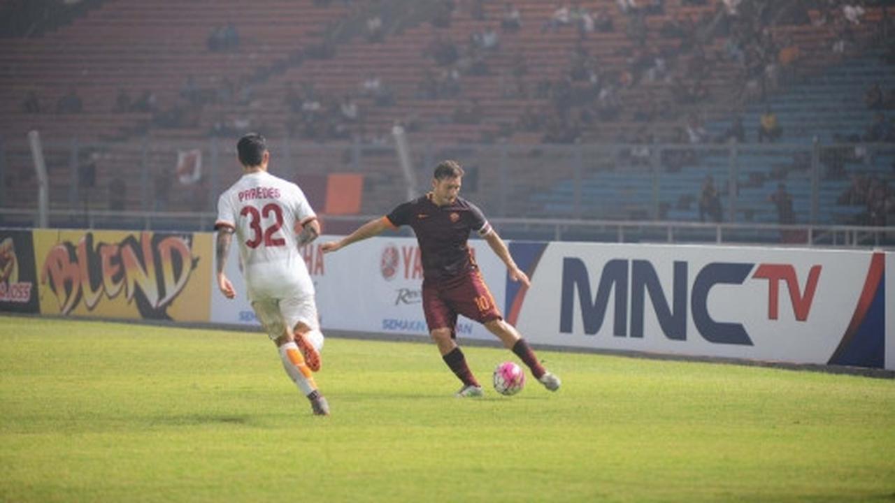 Aksi Totti dkk di laga AS Roma Indonesia Day 2015