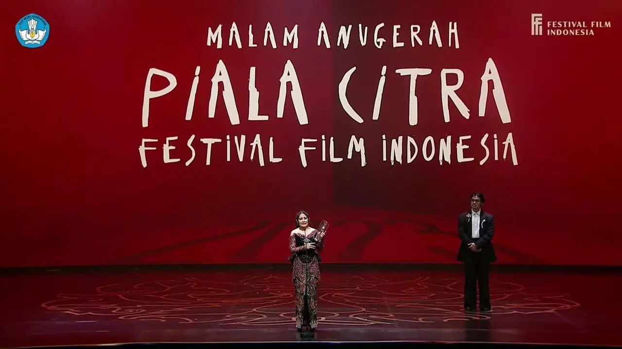 Prilly Latuconsina raih Piala Citra kategori Pemeran Pendukung Wanita Terbaik FFI 2023